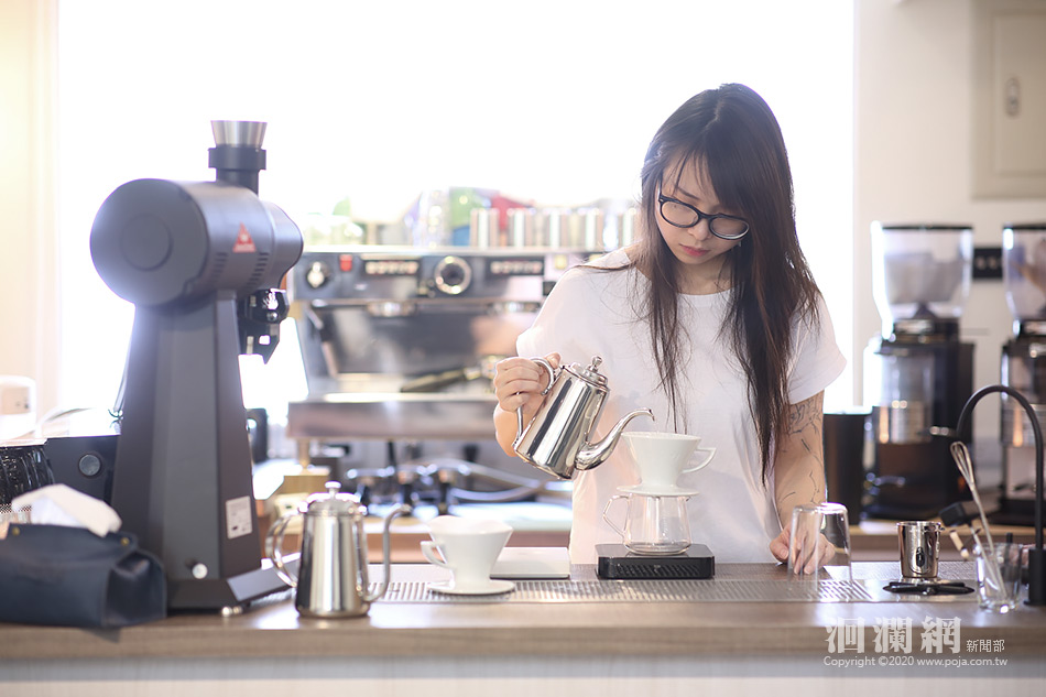 [職人專訪] 沐浴晨曦映照的咖啡香