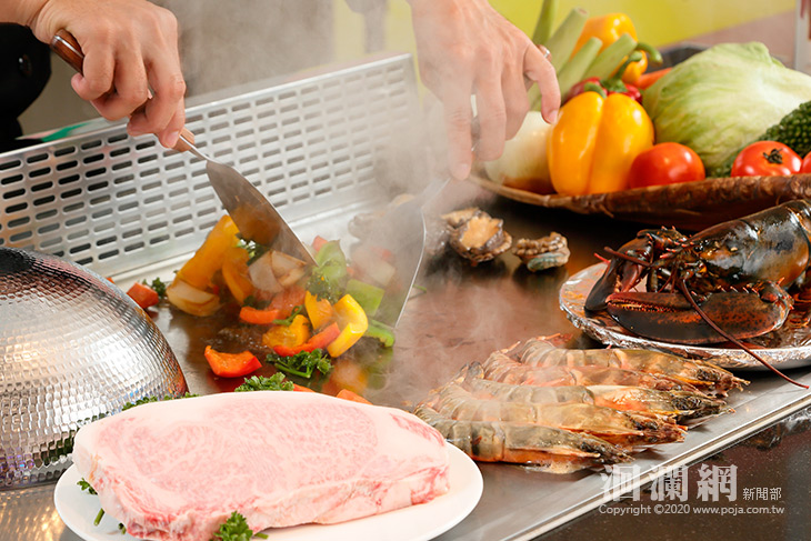 新天堂樂園搶宅經濟，主題餐美食開始外送