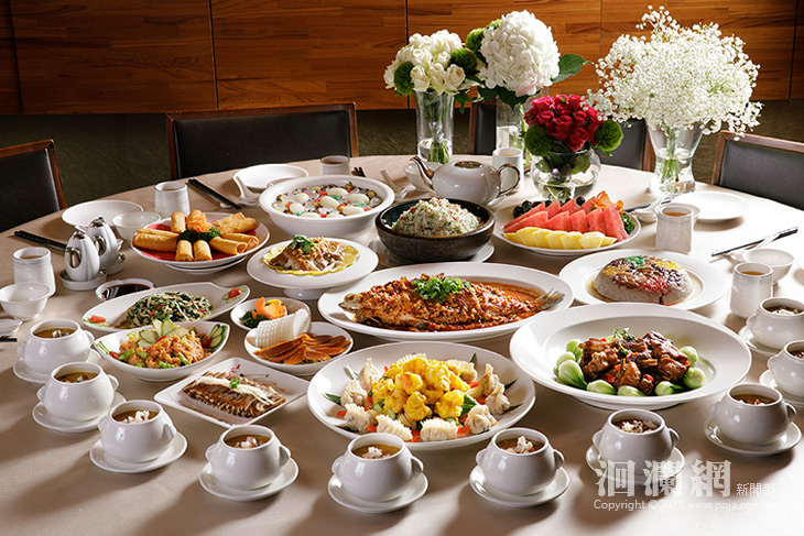 母親節當女王!精緻晚餐 四人同行免費招待媽媽用