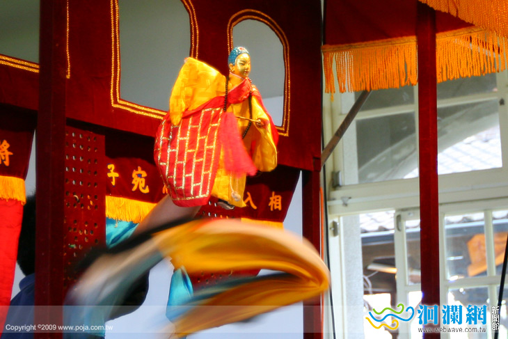 子宛然掌中劇團週六下午熱鬧松園