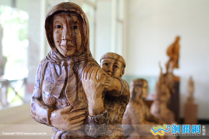 原民館卡兆‧馬耀木雕工藝展開幕