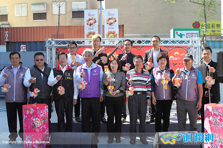 元宵節聽音樂、猜燈謎、拿燈籠，慶元宵