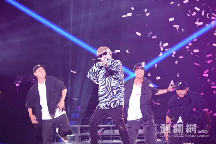 2022夏戀嘉年華第四夜 搖擺金曲樂 唱跳男神火力