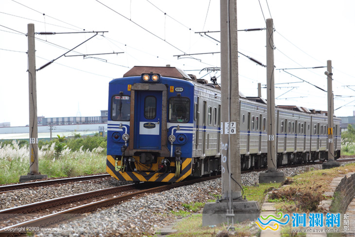 元旦假期，臺鐵加開179列次加班車輸運旅客