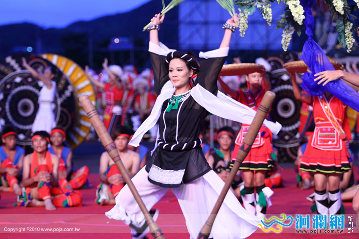 [影音]2010花蓮-夏戀嘉年華豐年節活動影音