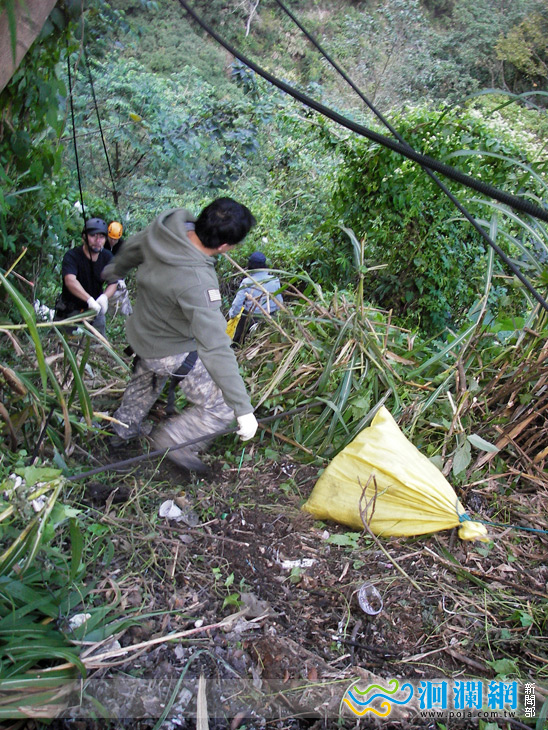 太管處志工：「請大家別再亂丟垃圾了！」