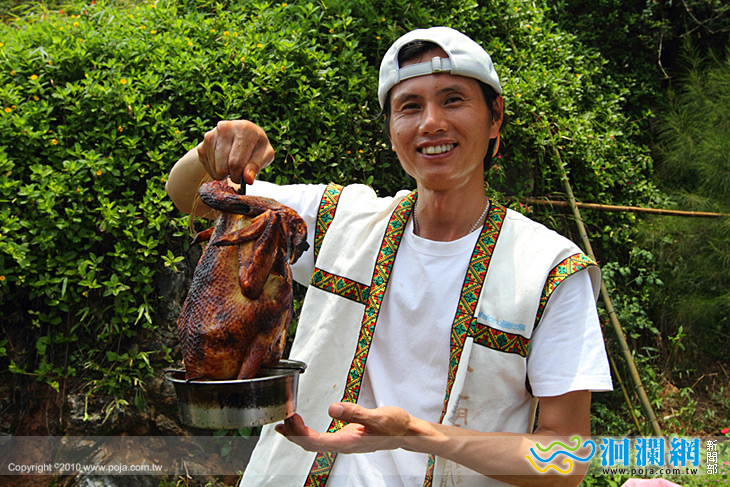 太巴塱稻草桶仔雞花蓮也吃的到