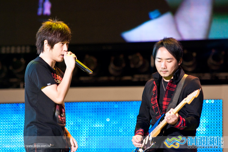 夏戀嘉年華-週六晚間五月天超HIGH登場