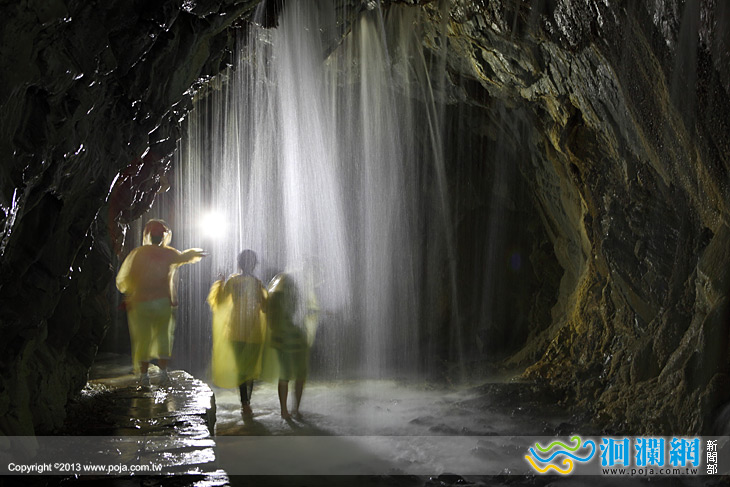 離開城市，住在峽谷裡，擁有少 5度的清涼