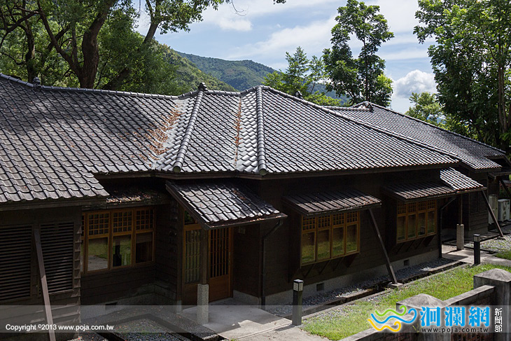 <a href=travel/valley_North/2009-08-18/41.html target=_blank class=infotextkey>林田山</a>-02.jpg