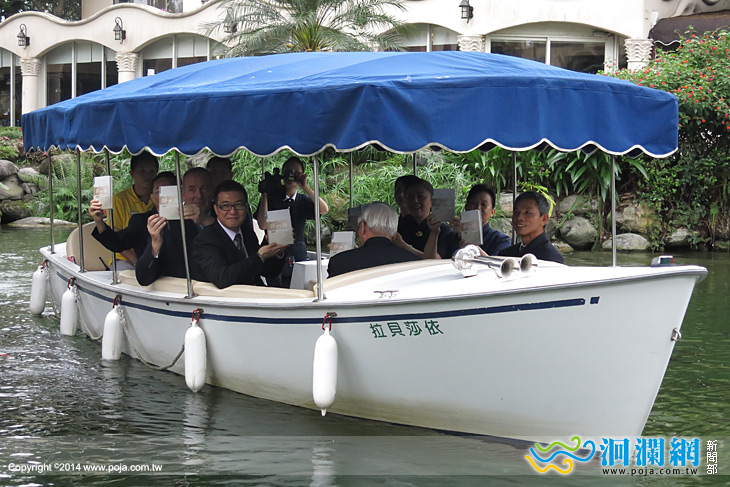 理想大地飯店，航運送入《靜思語》