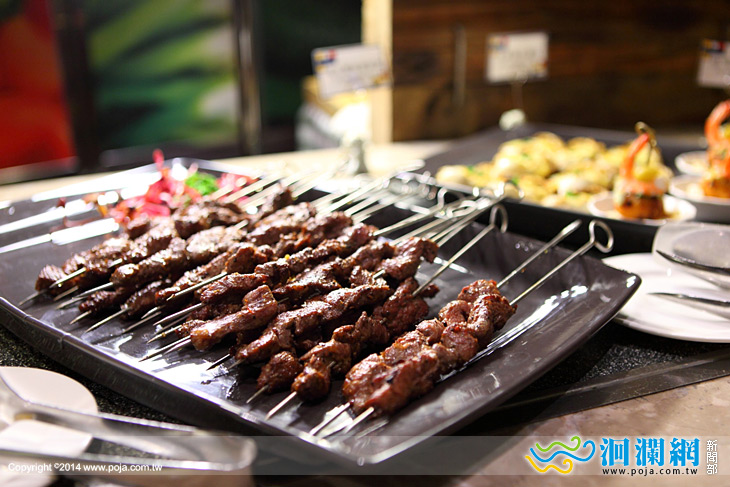 翰品中秋池畔BBQ、創意造型柚子