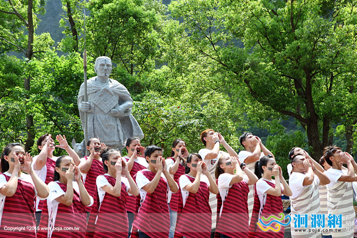 山月村11周年慶，哈魯閣．那威石雕揭幕