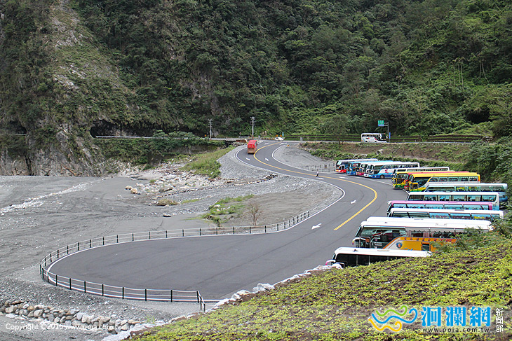 太魯閣國家公園峽谷橋臨時停車場風災因應管制措