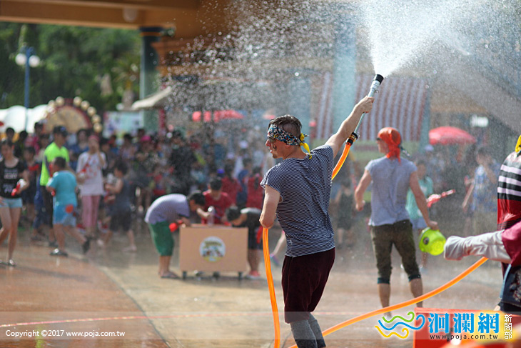 遠雄海洋公園暑期買一送一要你玩個夠