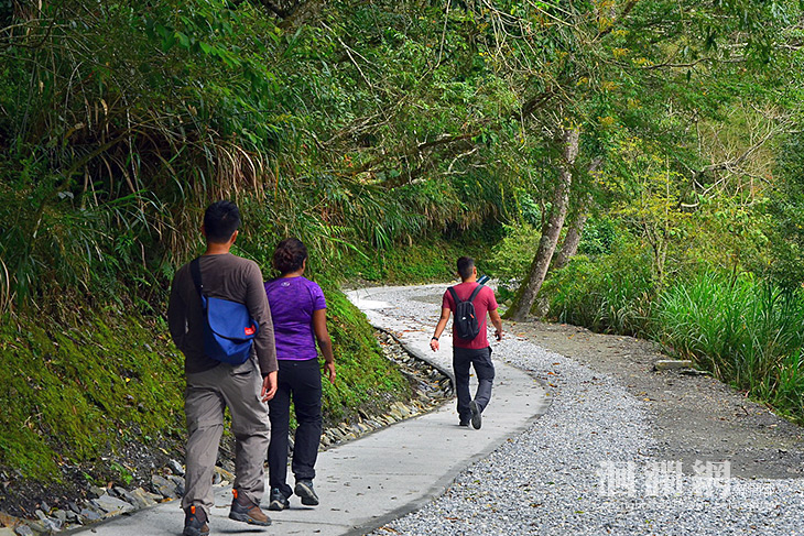 <a href=travel/taroko/2009-08-27/338.html target=_blank class=infotextkey>太魯閣</a>-03.jpg