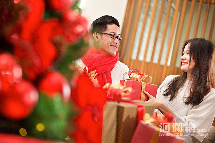 來太魯閣交換驚喜禮物，分享美好耶誕時光