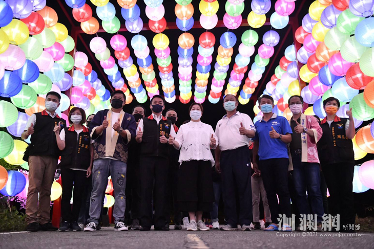 徐榛蔚縣長太平洋溫泉季浪漫點燈 全台最大雙光