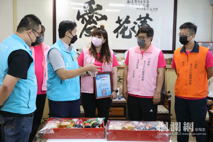 承天文化藝陣協會普渡送暖 連續三年捐物資給花