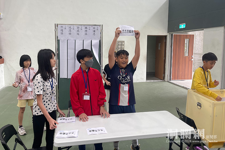 東華附小-03.jpg