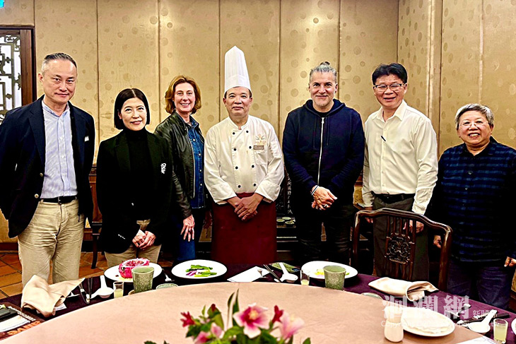 理想大地用火龍果炒飯征服義大利旅遊媒