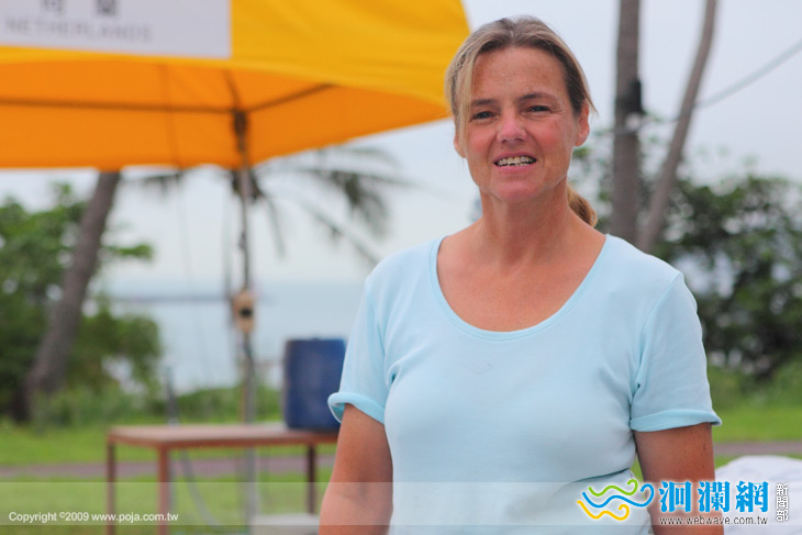 石雕家介紹-荷蘭-卡倫．范．歐曼仁(12-8)