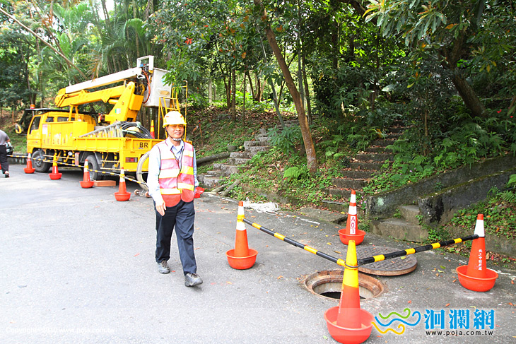 美崙山路燈電纜被竊台電立即派員搶修