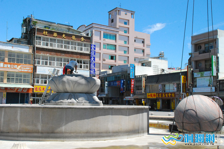 花市地標16噸重石來運轉大石檢修