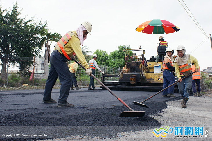 田市長視察新夏部落聯外道路柏油鋪設工程