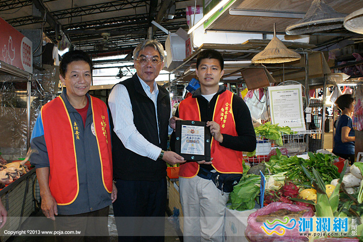 中華市場-03.jpg