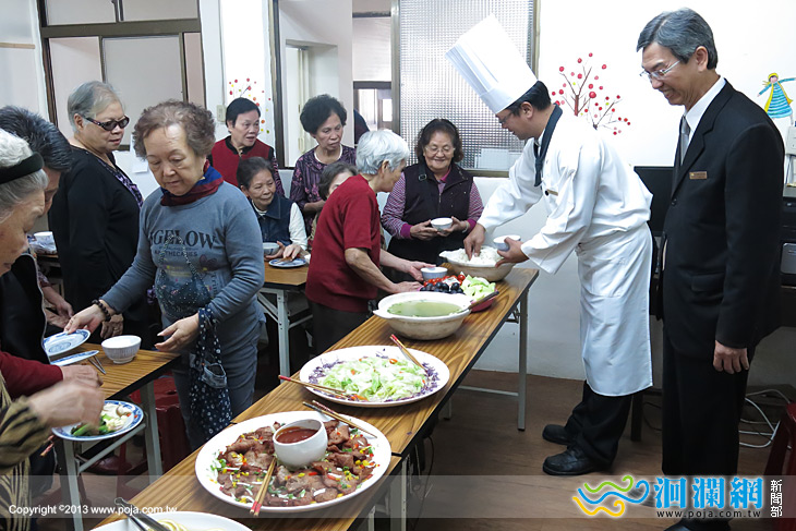 福容飯店接棒民運里獨居老人送餐服務