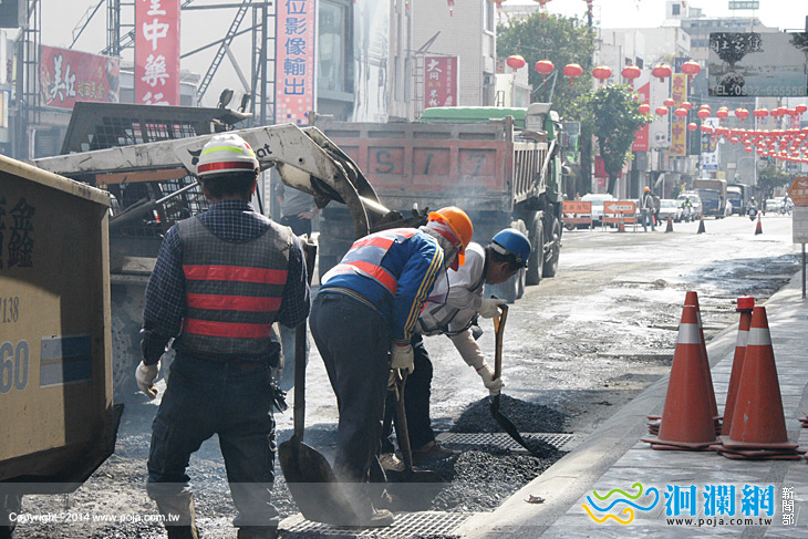 田市長今上午視察中山路排水溝路面改善工程