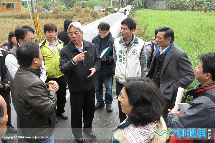 市長會勘國強里富強路拓寬工程用地
