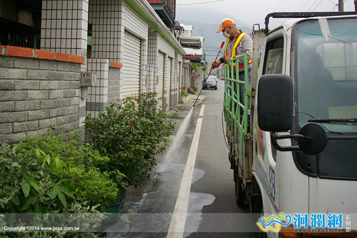 吉安鄉登革熱噴藥配合火烤青苔，6/9起每村二日
