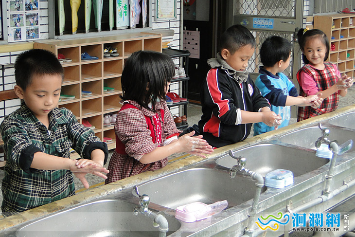 連假出遊不掃興，勤洗手、戴口罩預防有一套