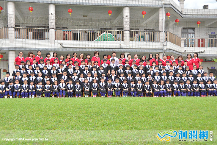 吉安鄉立幼兒園今拍畢業照