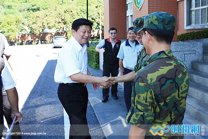 縣長中秋勞軍-01.jpg