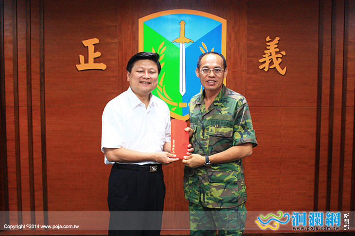 縣長中秋勞軍-02.jpg