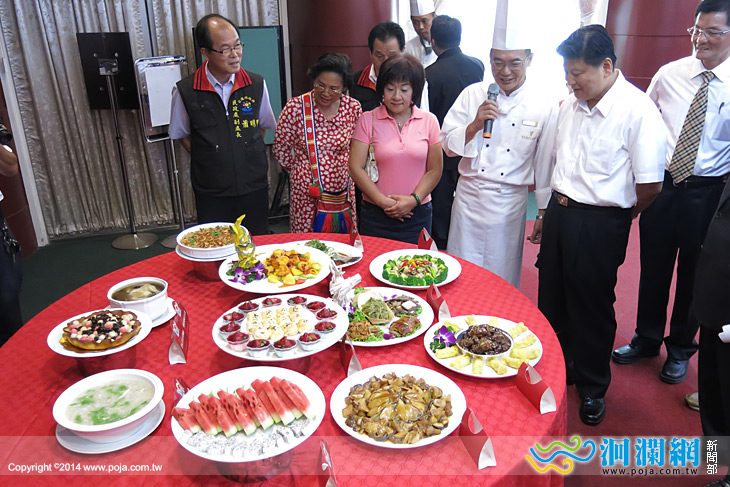 秋季集團結婚記者會-04.jpg