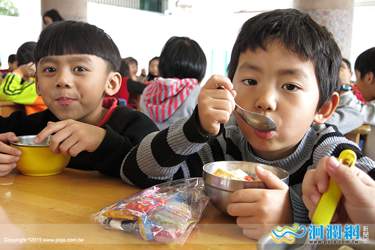 幼兒園席開65桌圍爐，與市長互道新年好