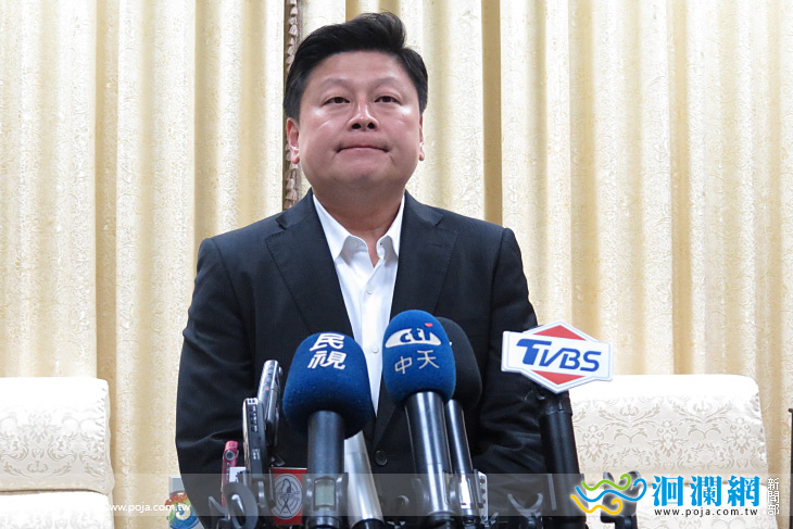 傅崐萁縣長呼籲蔡總統暫緩五年實施一例一休政策