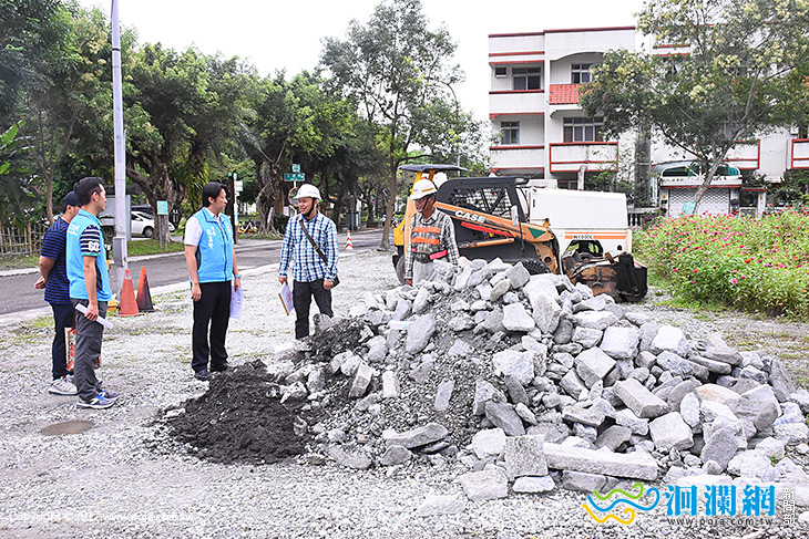 國興里道路改善，魏市長：給社區居民安全用路環境