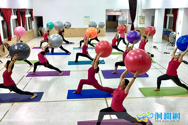 花蓮醫院「經絡養身瑜珈班」開班啦！
