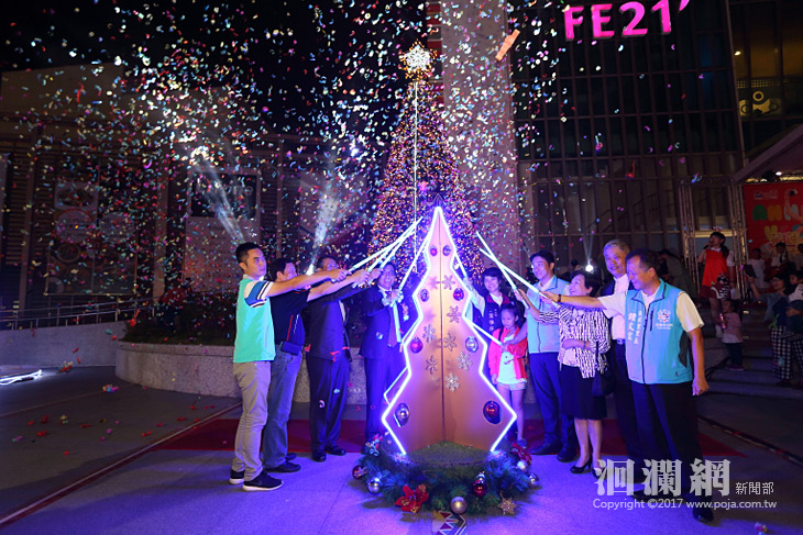 遠百聖誕樹點燈，為家扶童星願募集