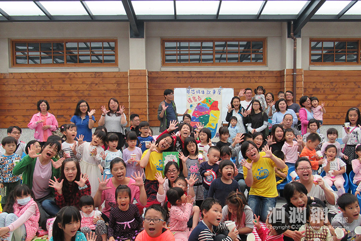 吉安鄉立圖書館與大小讀者故事約會