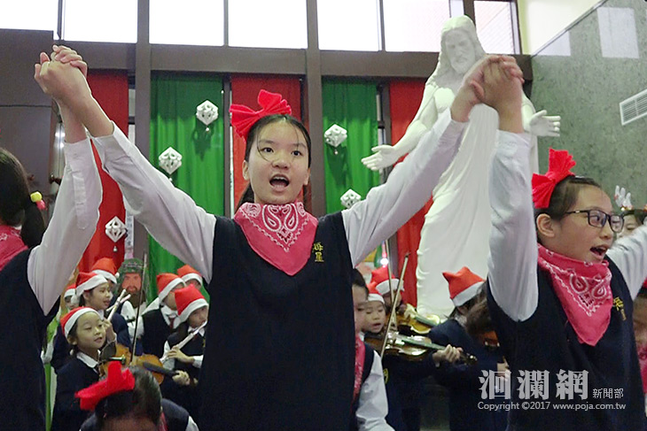 聖誕弦樂報佳音，用樂聲撫慰病患心靈