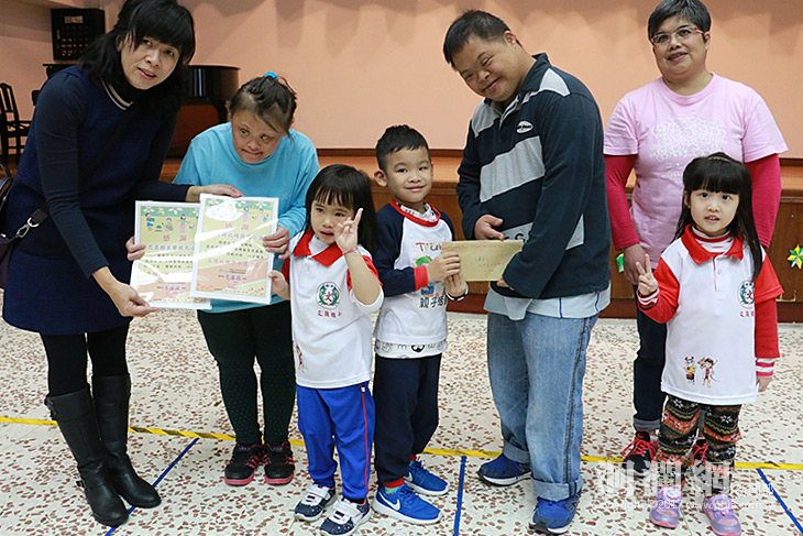 北埔附幼活動義賣收入一萬元捐黎明教養院