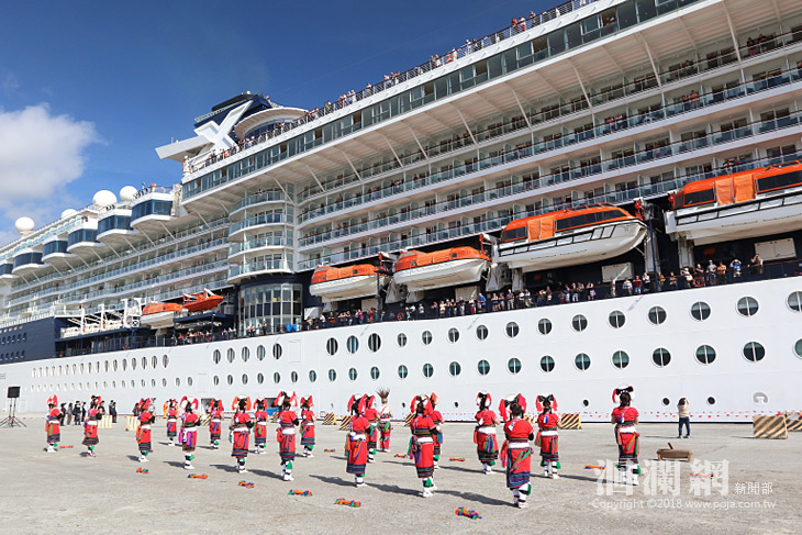 2018花蓮首艘觀光郵輪進港