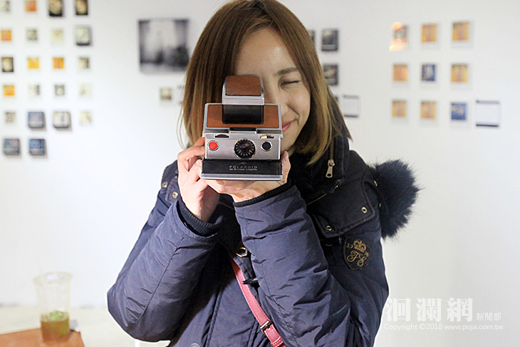 盼「缺角」更圓滿！平凡上班族用拍立得辦展兼顧公