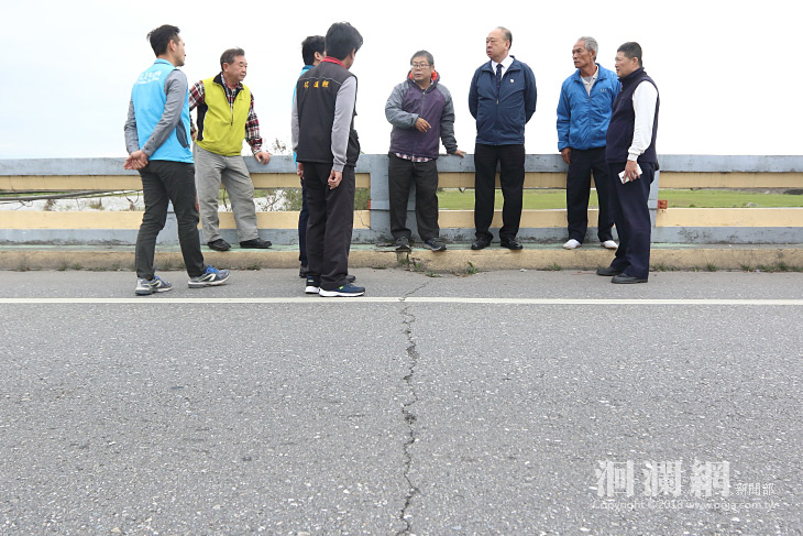 國福大橋橋面龜裂，暫無安全疑慮